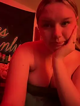 itssmequinn's Webcam Show