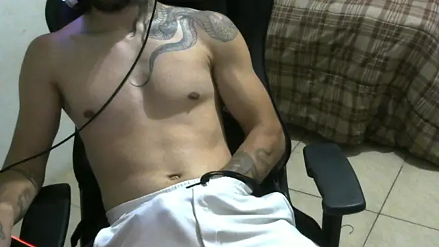 CallmeLeonOnly Webcamshow