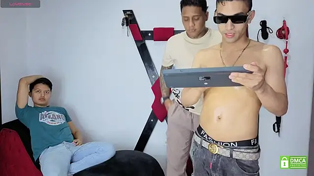 EliteBoysLive Webcam show