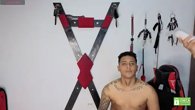 EliteBoysLive Show in webcam