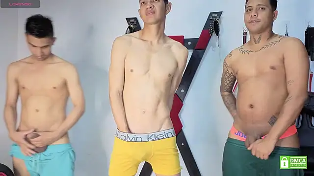 Pertunjukan Kamera Web EliteBoysLive