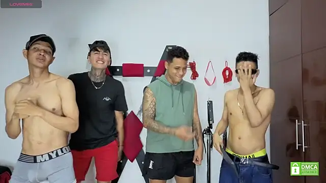 EliteBoysLive Show Webcam