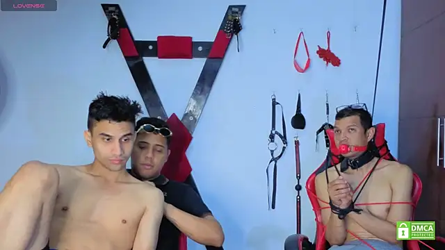 Pokazy przed kamerką – EliteBoysLive