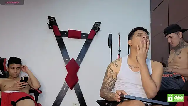 EliteBoysLive Webcam Show