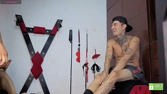EliteBoysLive Show in webcam