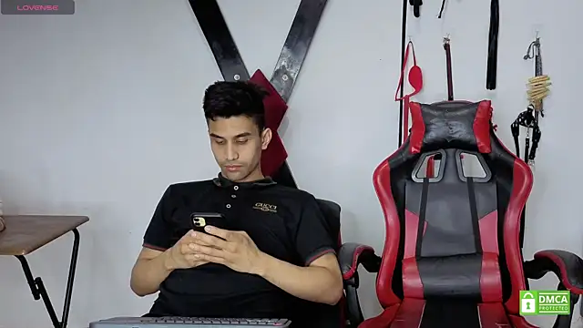 EliteBoysLive Webcam-Show