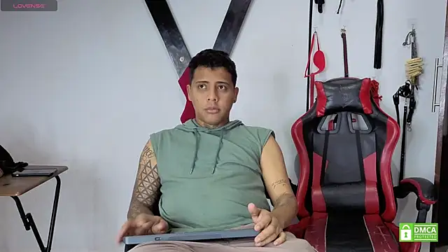 EliteBoysLive Webcamshow