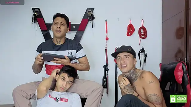 EliteBoysLive: вебкам-шоу