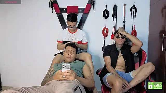 EliteBoysLive webkamerás műsora