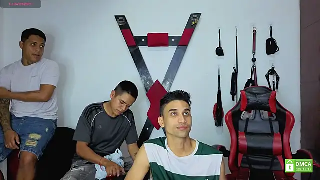 EliteBoysLive Webcam-Show