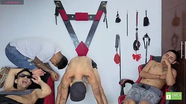 EliteBoysLive Webcamshow