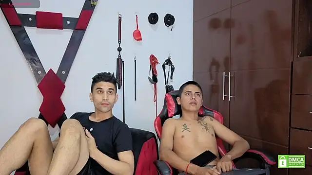 EliteBoysLive Webcam-Show
