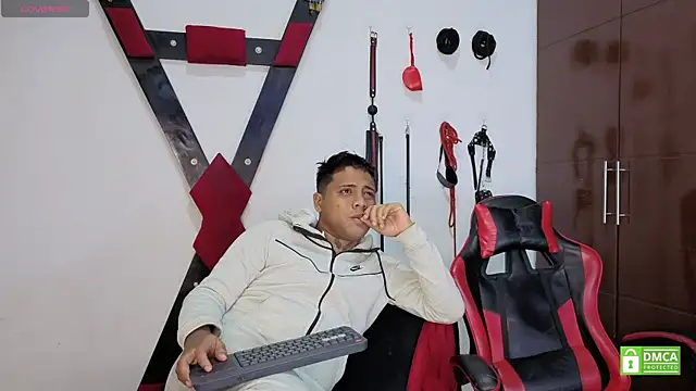 EliteBoysLive Webcam Show