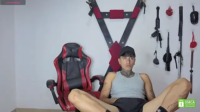 EliteBoysLive Pertunjukan Webcam