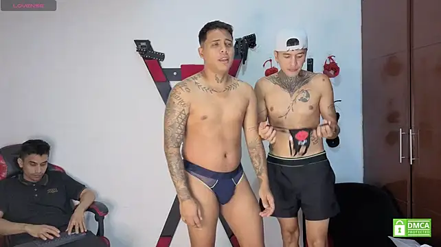 EliteBoysLive Webcam-Show