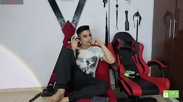 EliteBoysLive Шоу с уебкамера