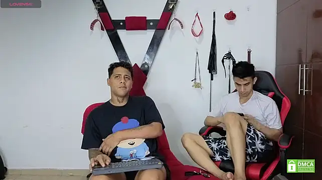 EliteBoysLive Pertunjukan Webcam