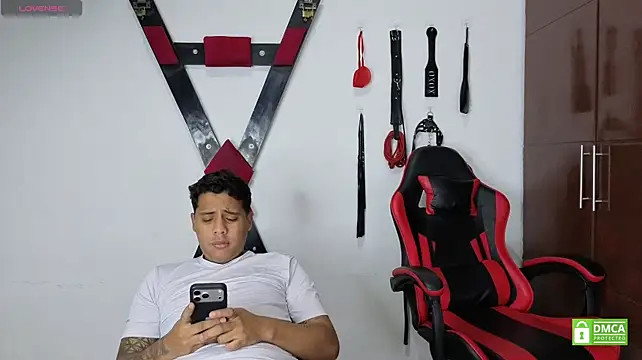 EliteBoysLive Show in webcam