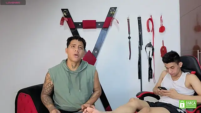 EliteBoysLive Show in webcam