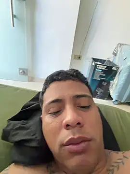 EliteBoysLive Webcam-Show