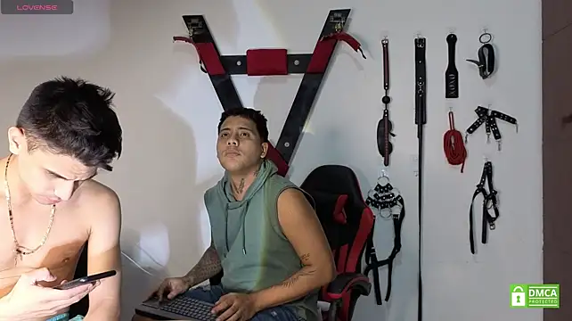 EliteBoysLive Webcam Show
