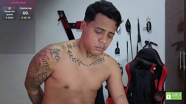 EliteBoysLive Webcam Show