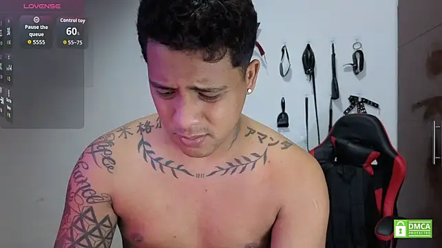 EliteBoysLive webkamerás műsora
