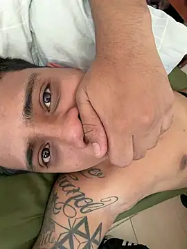 EliteBoysLive Pertunjukan Webcam
