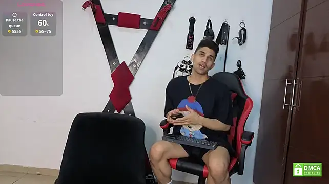 EliteBoysLiveのウェブカメラショー