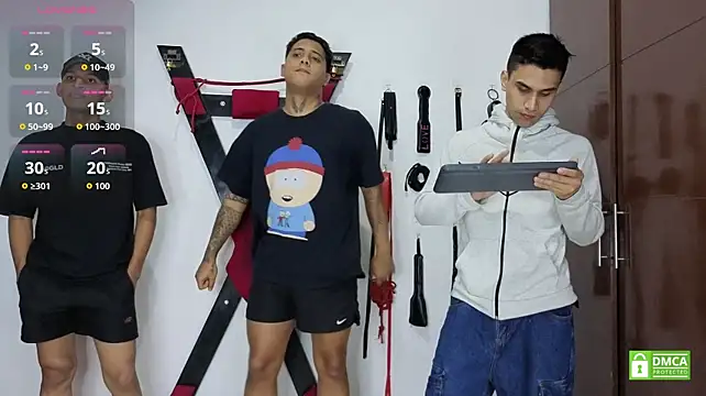 EliteBoysLive Pertunjukan Webcam