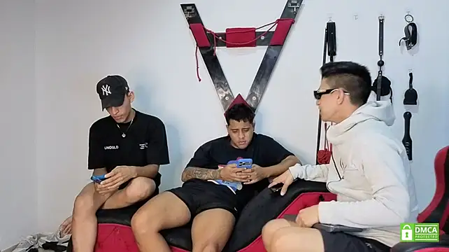 EliteBoysLive Webcam-Show