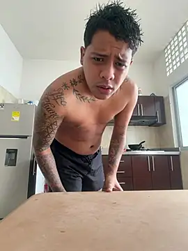 EliteBoysLive Pertunjukan Webcam