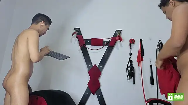 EliteBoysLive: вебкам-шоу