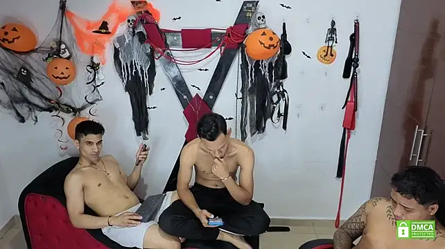โชว์เว็บแคมของ EliteBoysLive