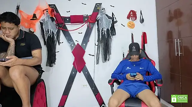 EliteBoysLiven Webbikameraesitys