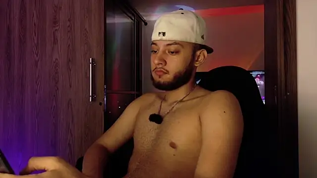 Show de Ryan_Miller111 na webcam