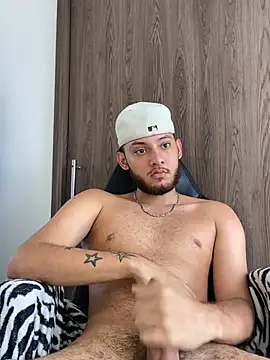 Ryan_Miller111 Pertunjukan Webcam