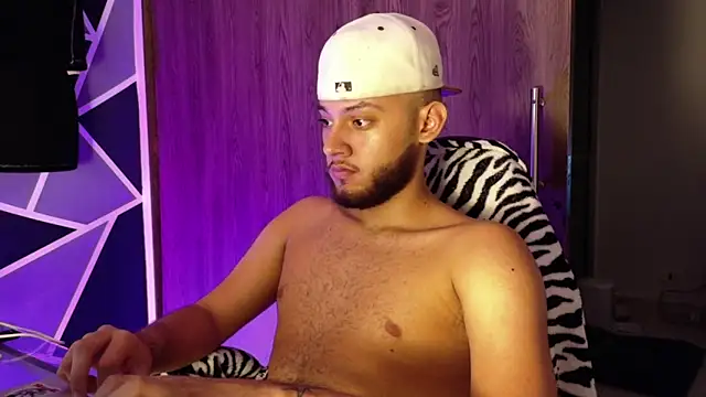 Ryan_Miller111 Webcamshow