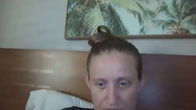 Pokazy przed kamerką – Jenonthecock