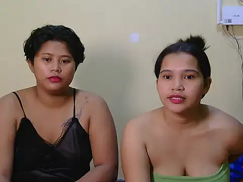 TwinityX's Webcam Show