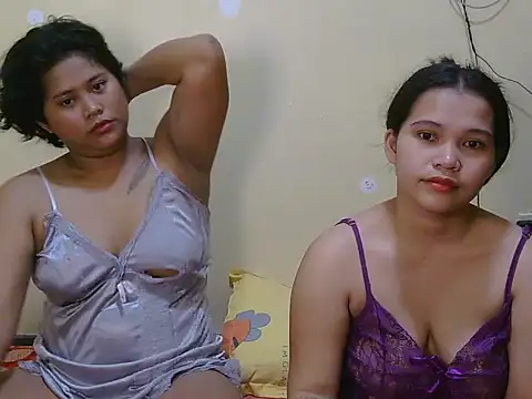 TwinityX Chat XXX in diretta