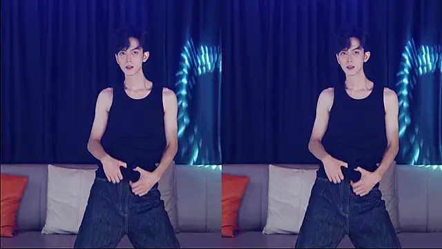 הופעת וובקאם של TopBoy-001