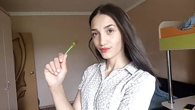 KenyattaKatzman Adlı Modelin Canlı XXX Sohbeti