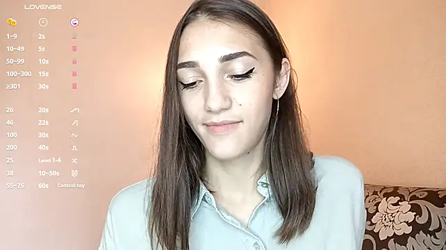 Show modela KenyattaKatzman na web-kameri