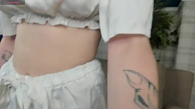 Mia_Ramsey Live XXX-Chat
