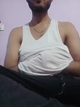 Innocent77 ওয়েবক্যাম শো