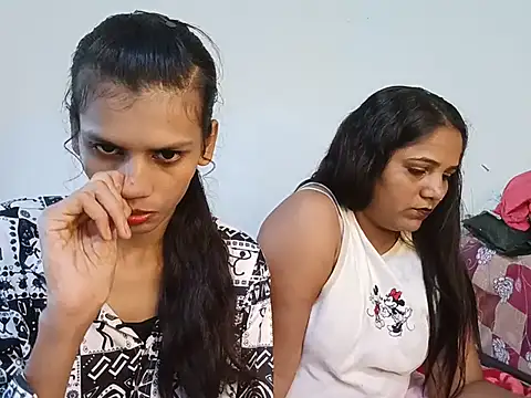 Redheart_22 Webcamshow