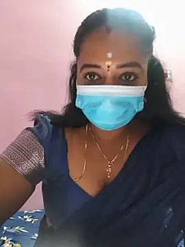 TamilPonnuJeevitha: онлайн-секс-чат