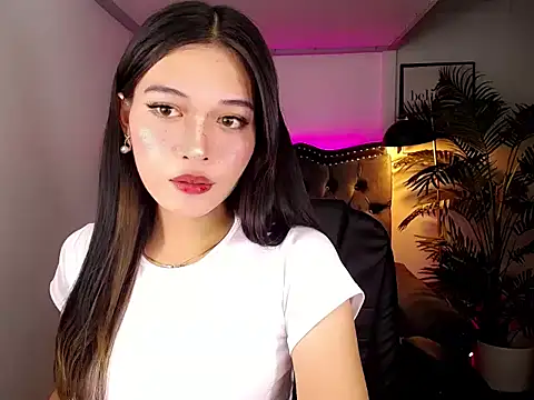 Enchantres_mikay 在線直播表演