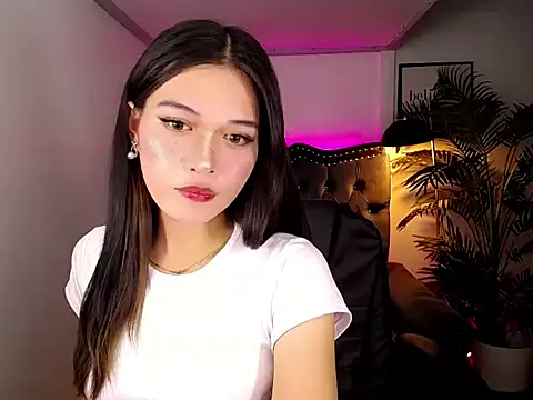 Enchantres_mikay 在線直播表演